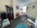 ea_living_room_363594864